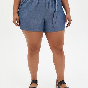 Brand new torrid shorts.